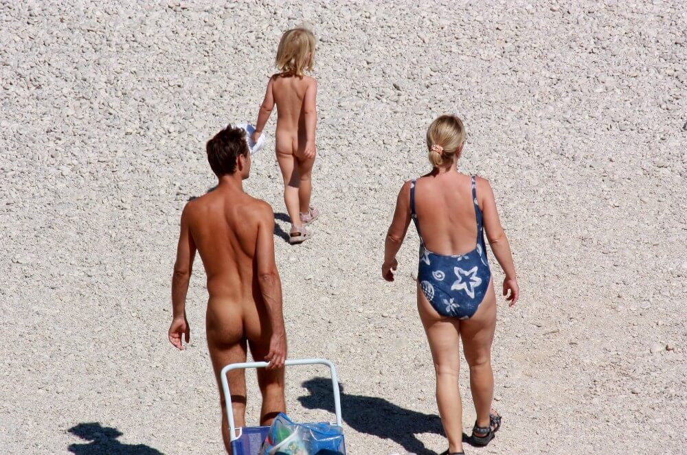 [NwDL] Beach Voyage Nudism Life pics