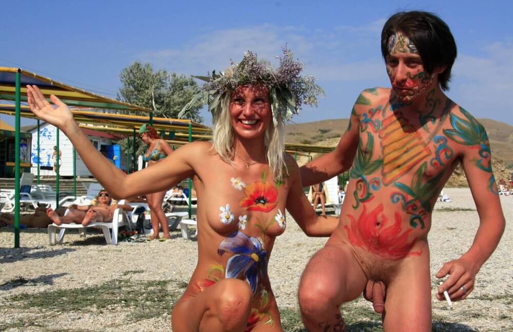 [NwDL] Sand Beach Goddess Two pics