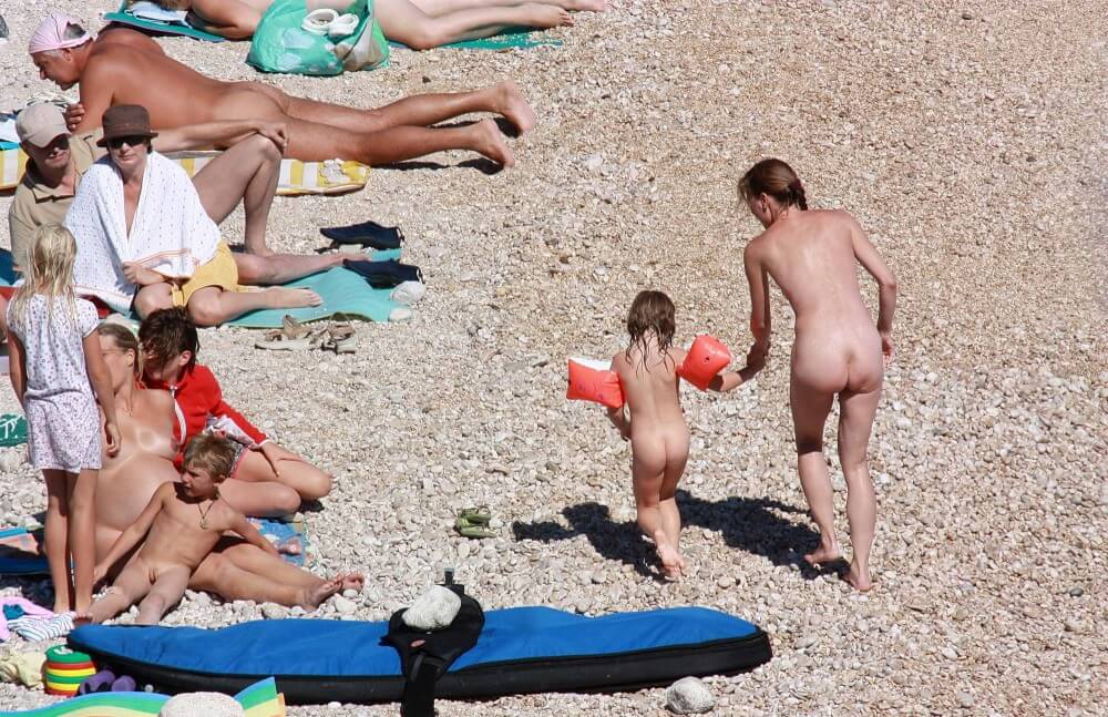 [NwDL] Orange Floaty Safety First Naturist pics