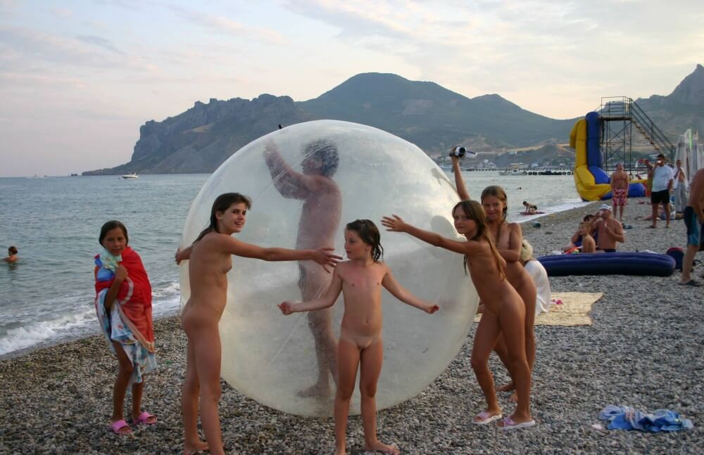 [NwDL] Pics Walk on the Beach Balloon