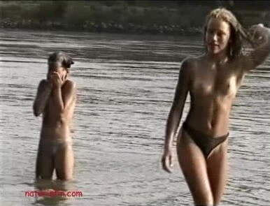 [NwDL] Naturistin: Dirty Girls