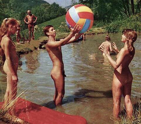 [NwDL] Vintage nudism photos